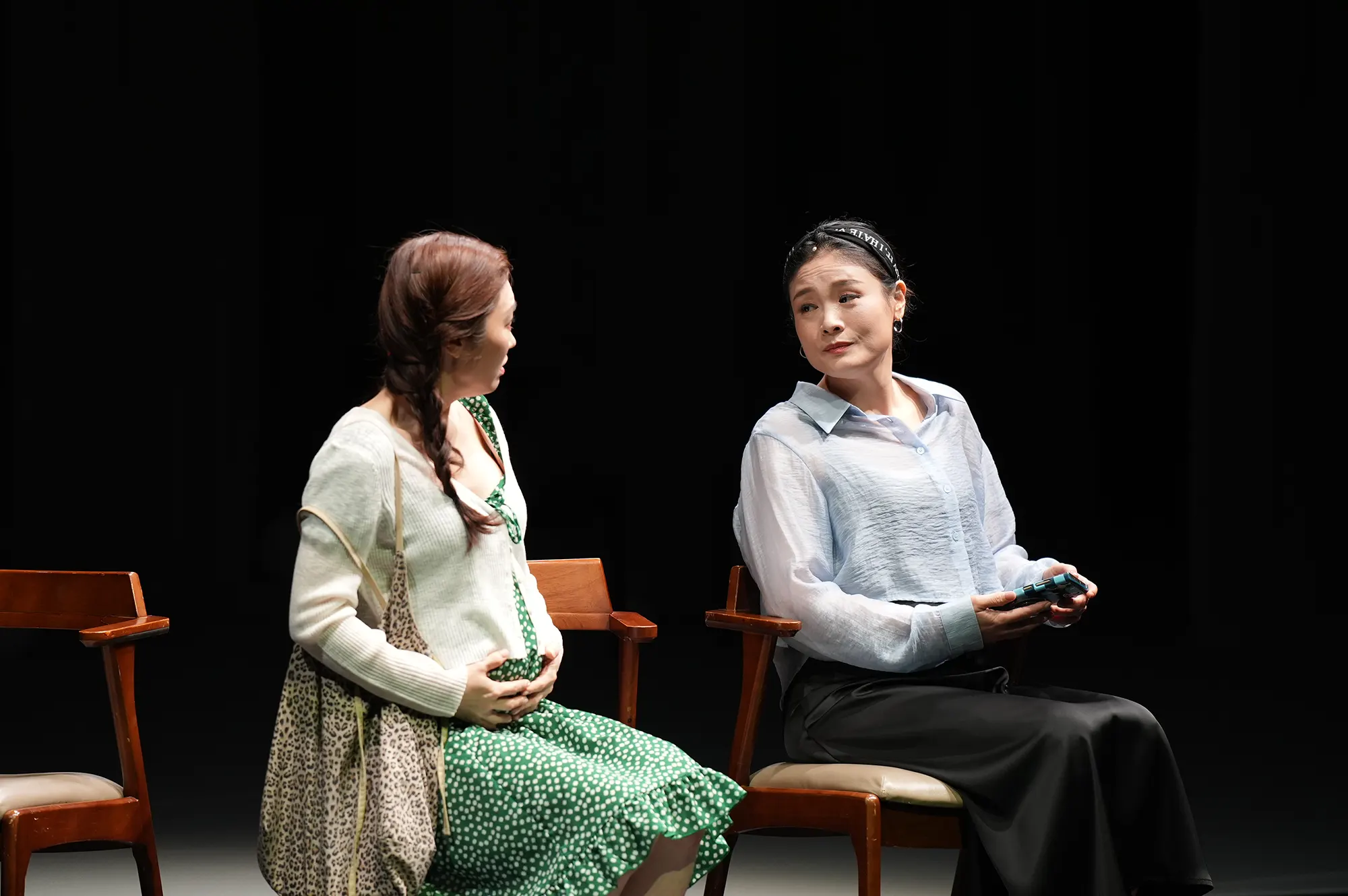현아와강연
